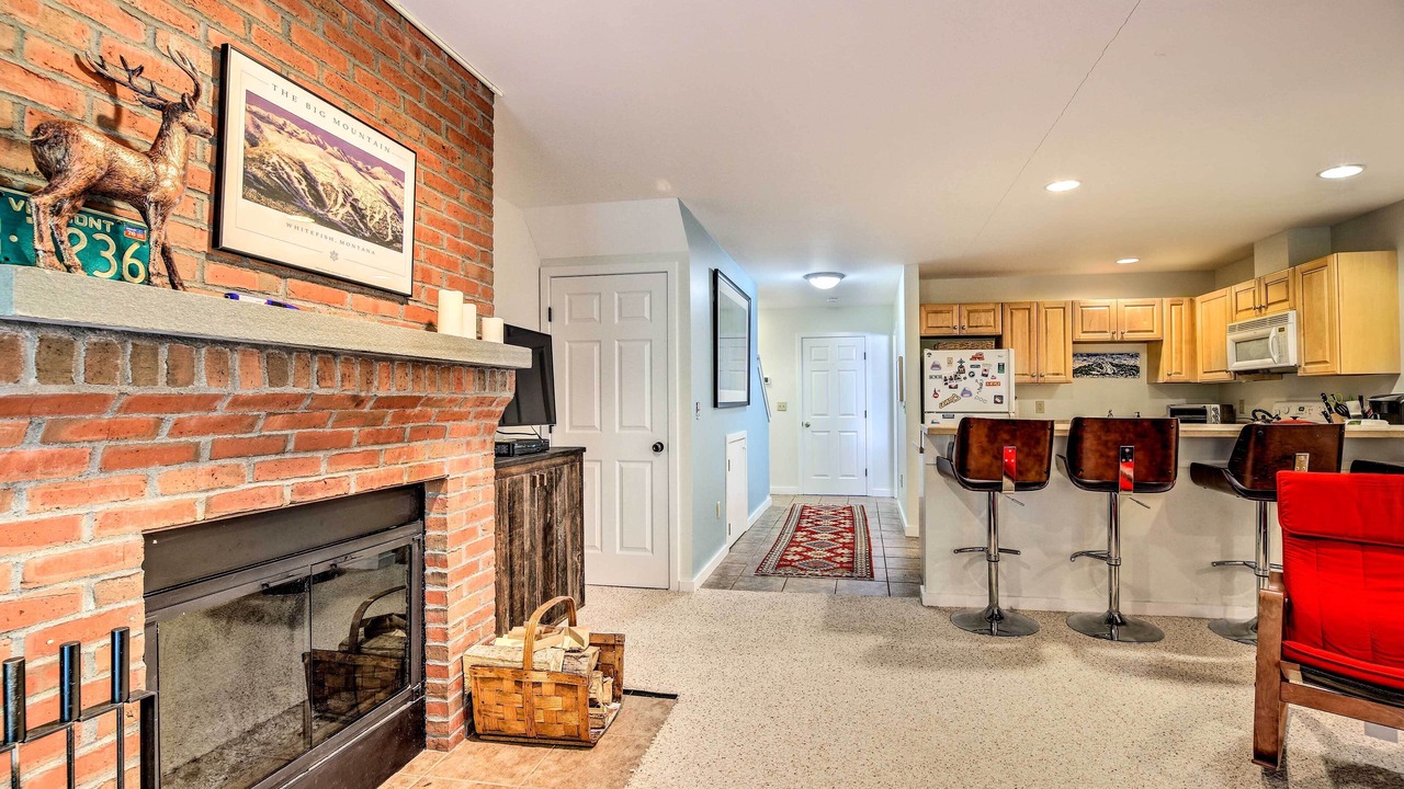 Photo of Livingroom in East Burke