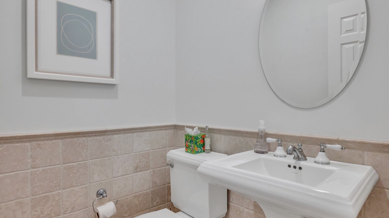 Photo of Bathroom in East Hampton North