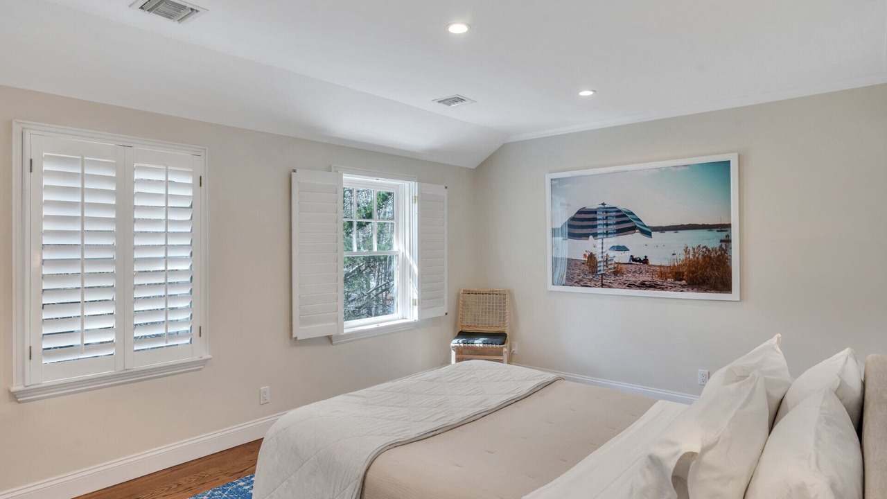 Photo of Bedroom in East Hampton North