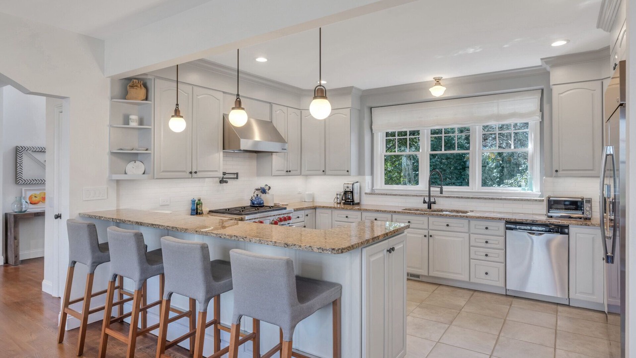 Photo of Kitchen in East Hampton North