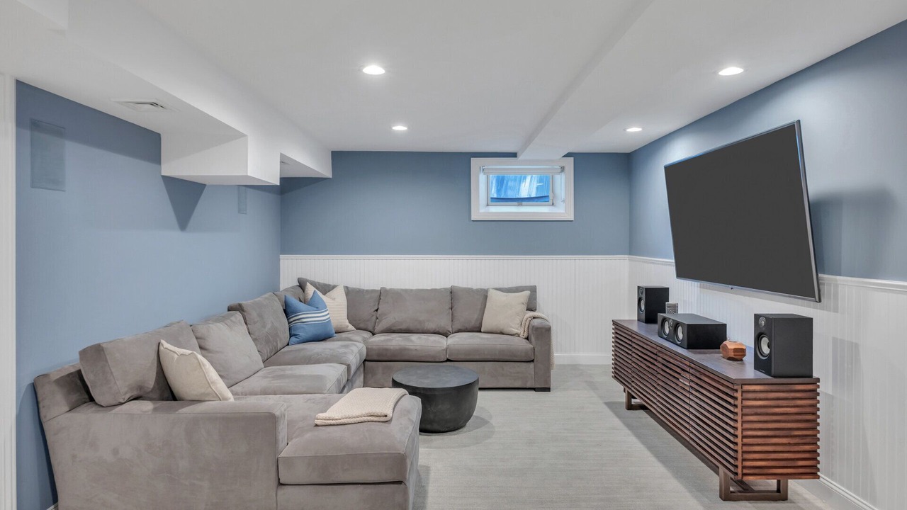 Photo of Livingroom in East Hampton North