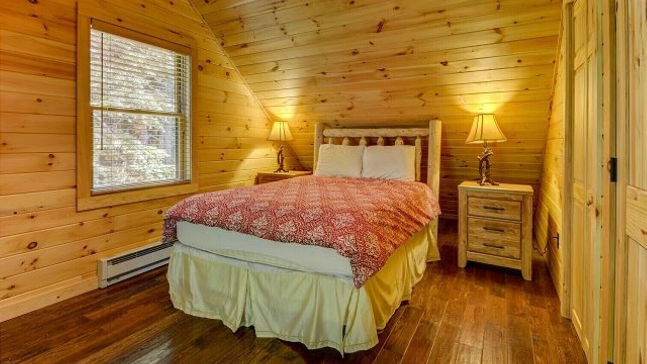 Photo of Bedroom in Intervale