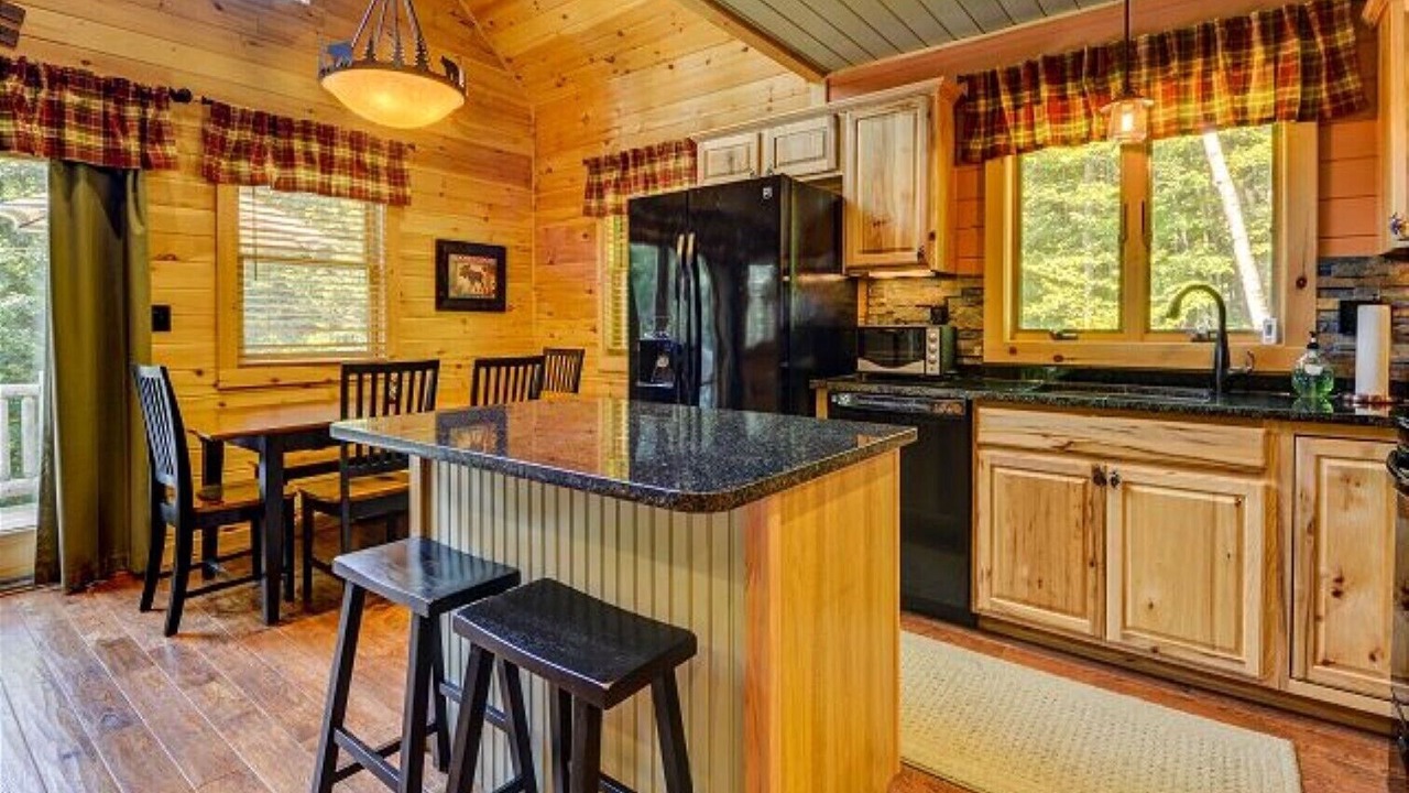 Photo of Kitchen in Intervale
