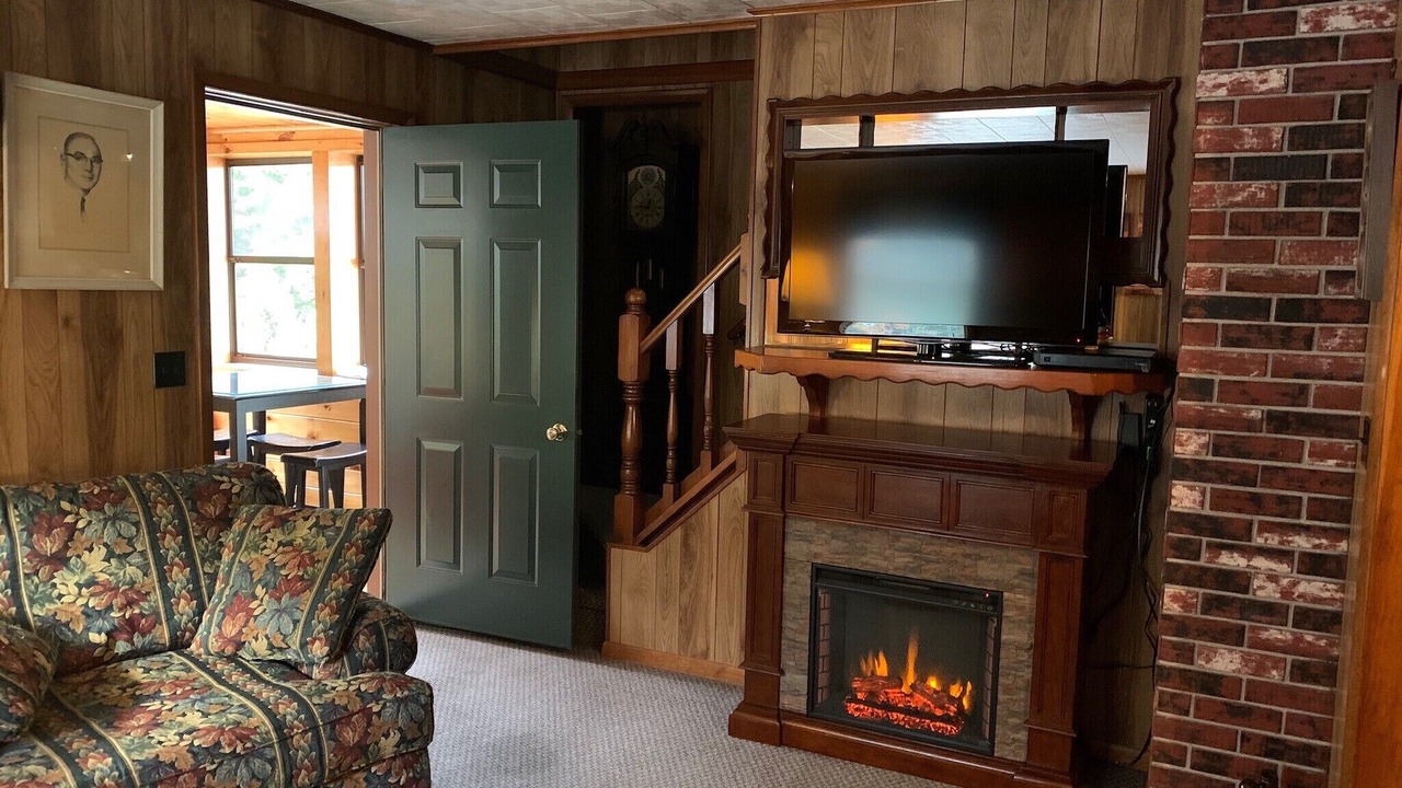 Photo of Livingroom in Warrensburg
