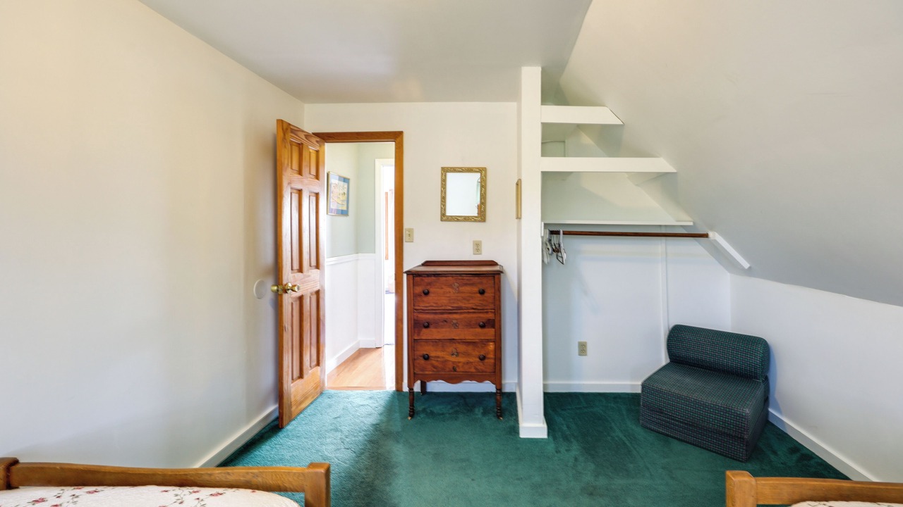 Photo of Bedroom in East Sullivan