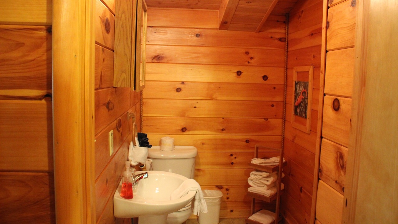 Photo of Bathroom in Hico