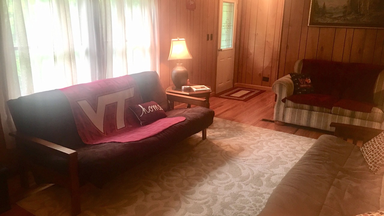 Photo of Livingroom in Newport