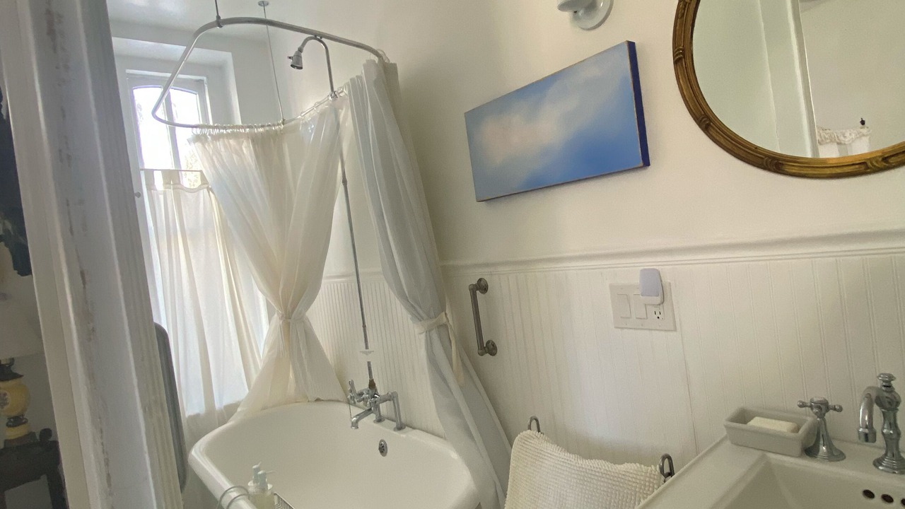 Photo of Bathroom in Kingston