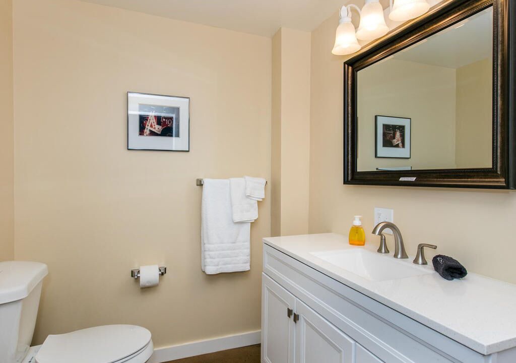 Photo of Bathroom in East End - Valley Street