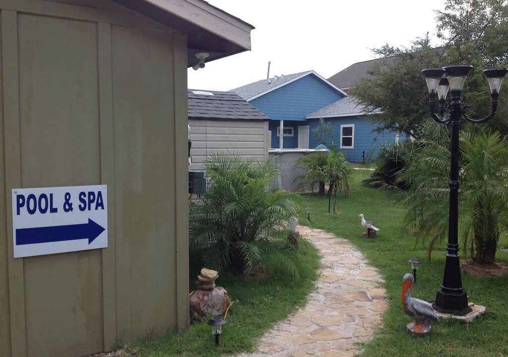 Photo of Others in Bacliff