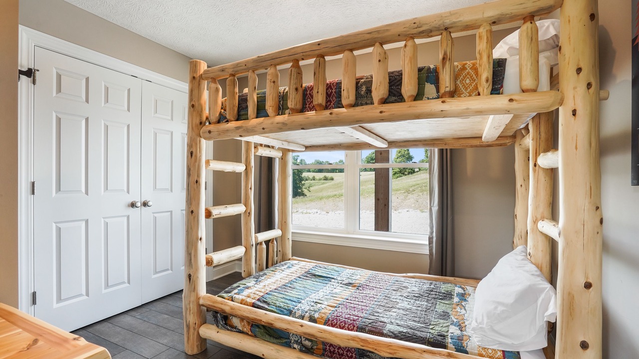 Photo of Bedroom in Rockbridge