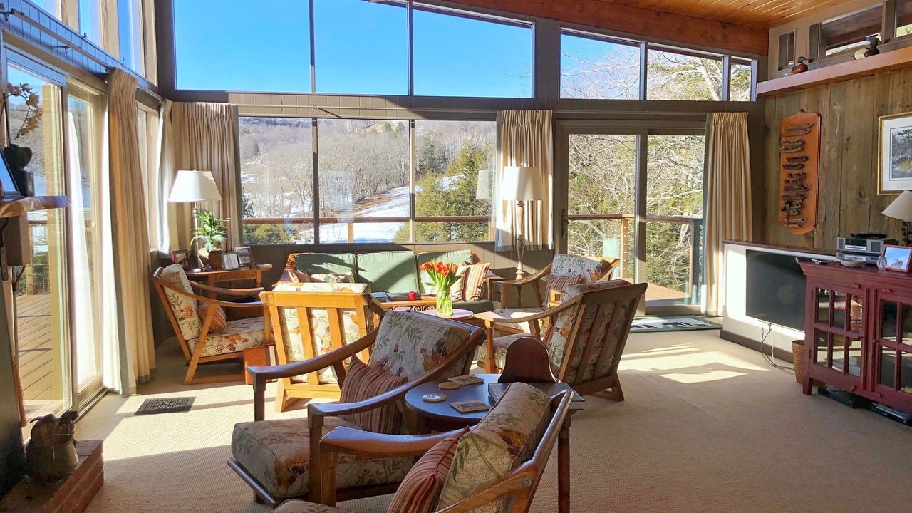 Photo of Livingroom in Woodstock