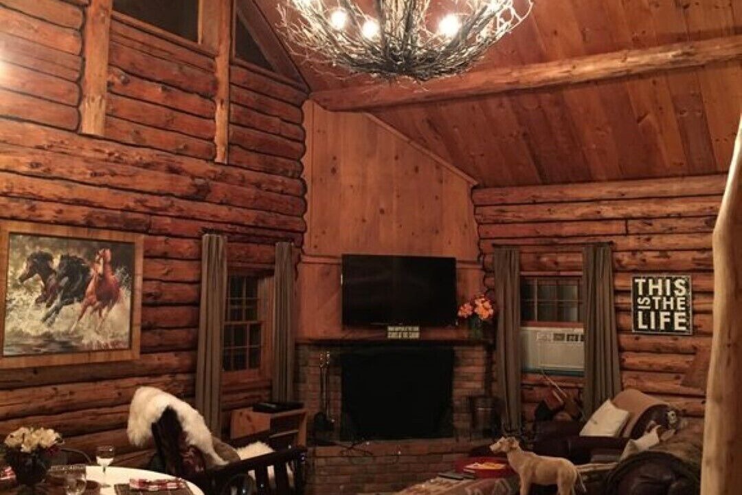 Photo of Livingroom in Manchester Center