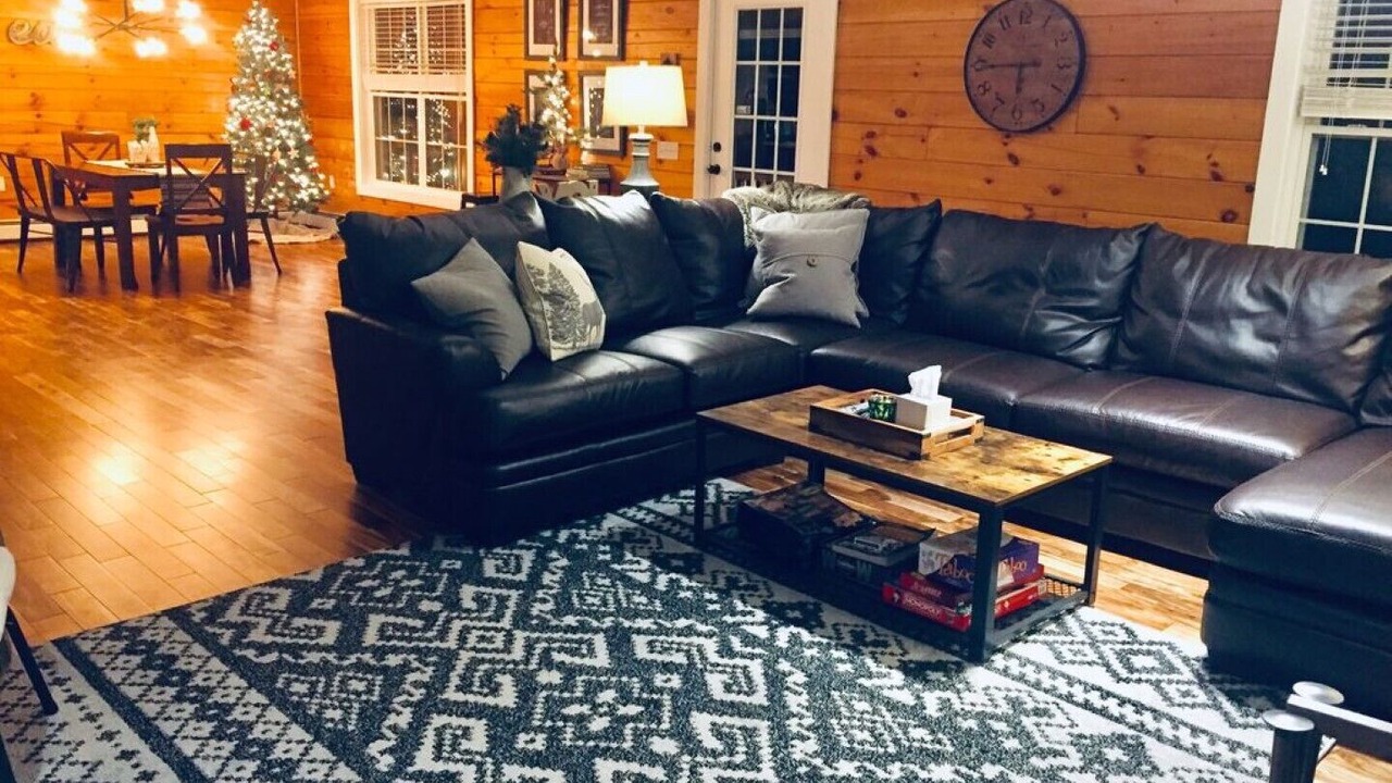 Photo of Livingroom in Thornton