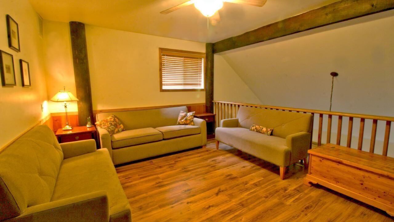 Photo of Livingroom in Glacier