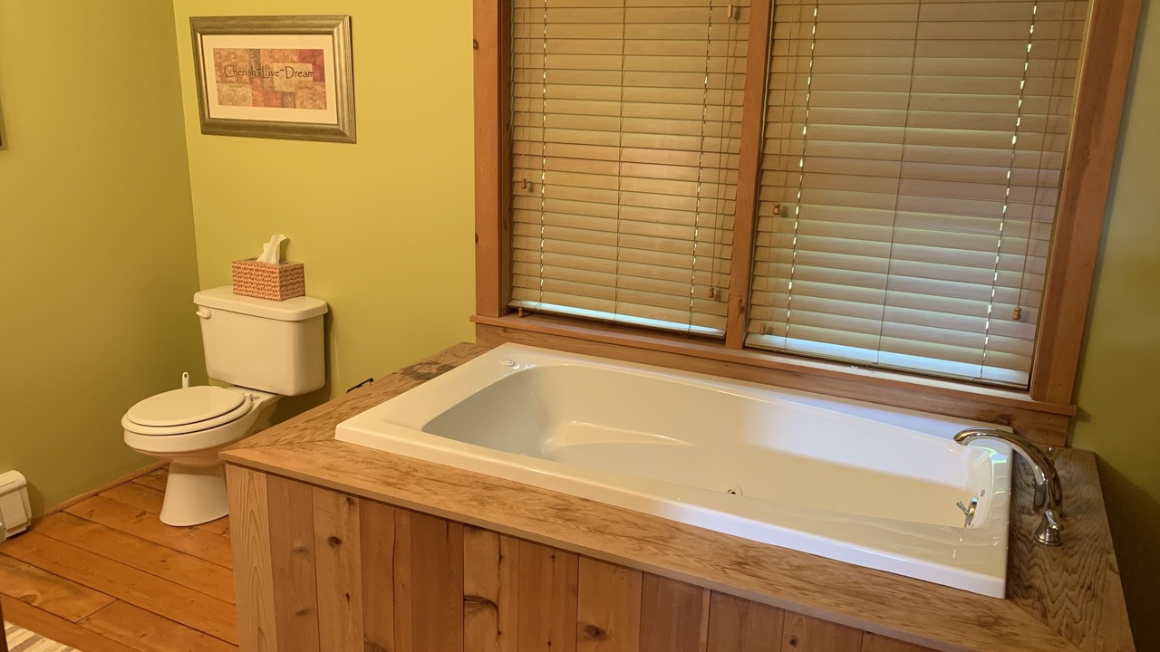 Photo of Bathroom in Cavendish