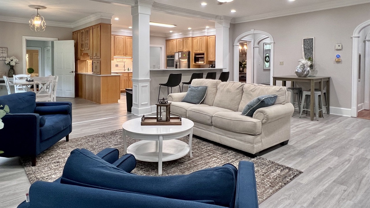 Photo of Livingroom in Halltown
