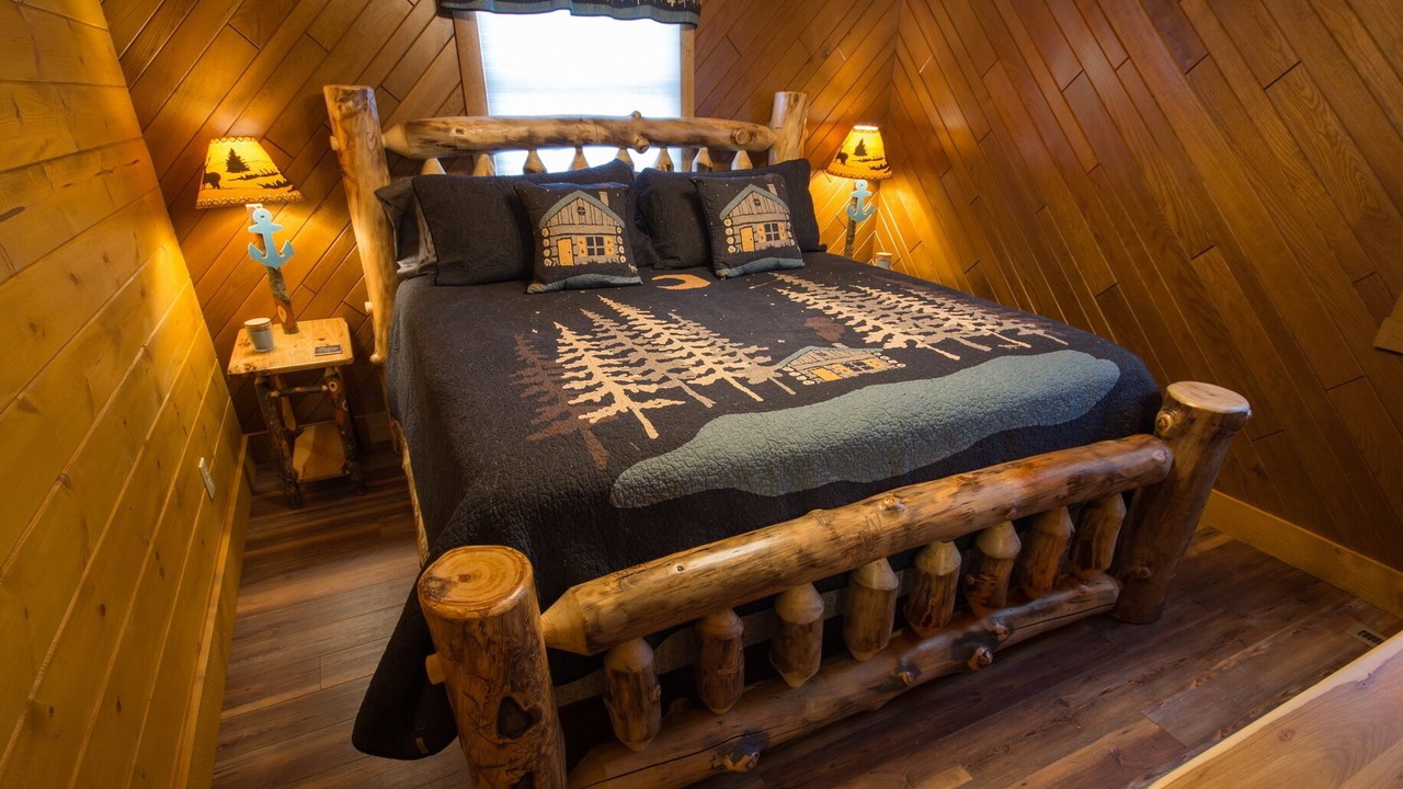 Photo of Bedroom in Harman