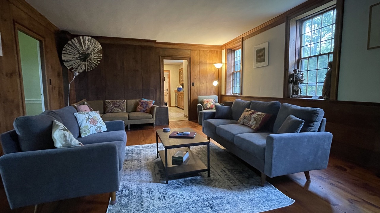 Photo of Livingroom in Woodstock