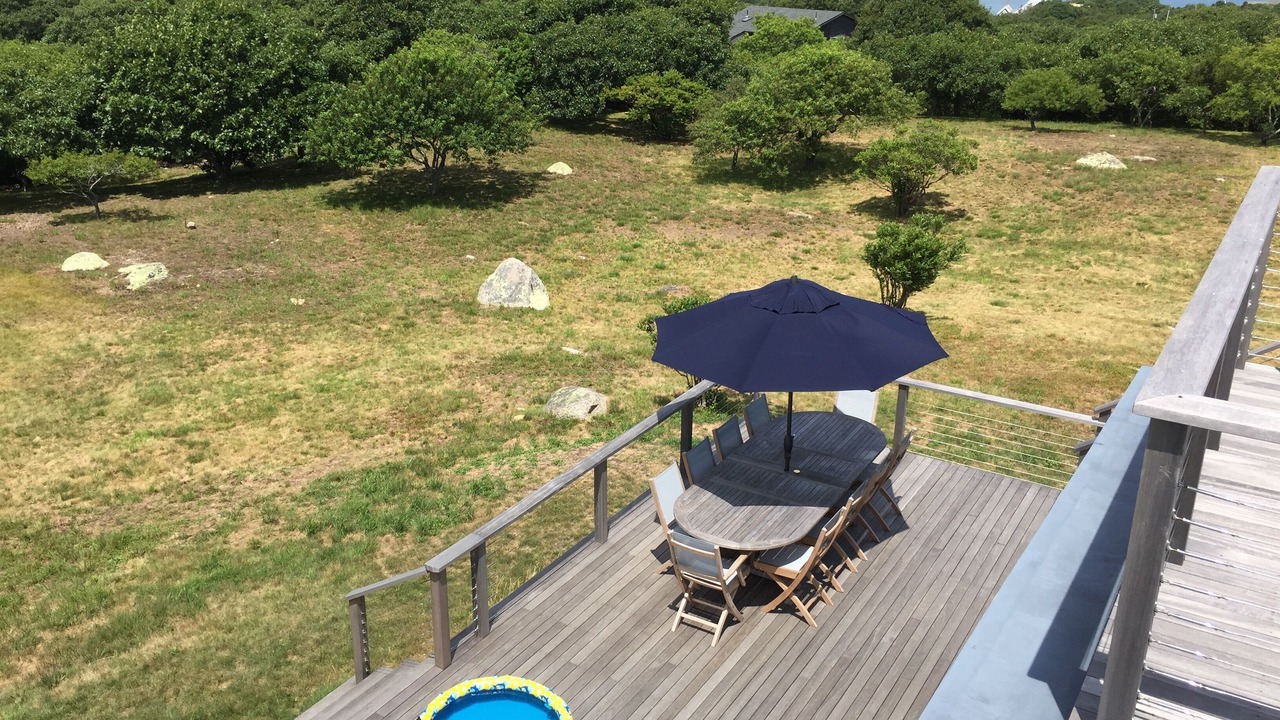 Photo of Patio Balcony in Aquinnah