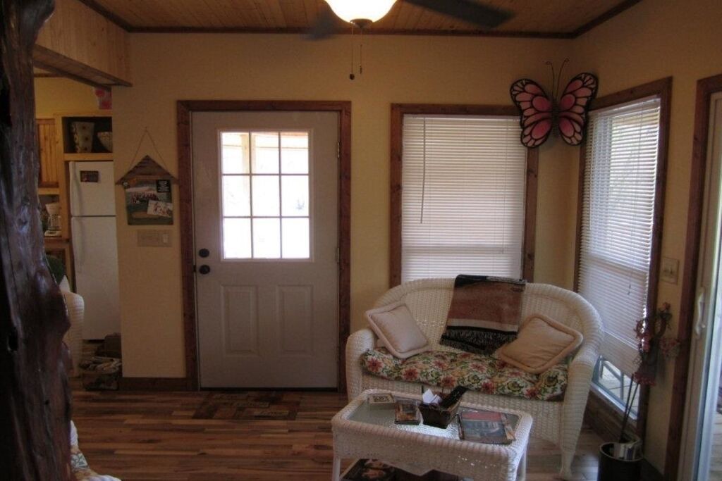 Photo of Livingroom in Ronceverte