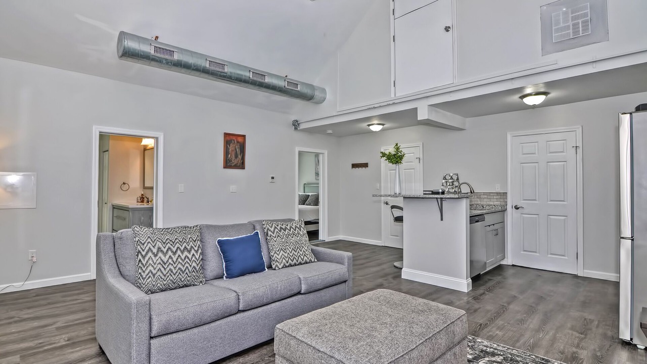 Photo of Livingroom in Andover