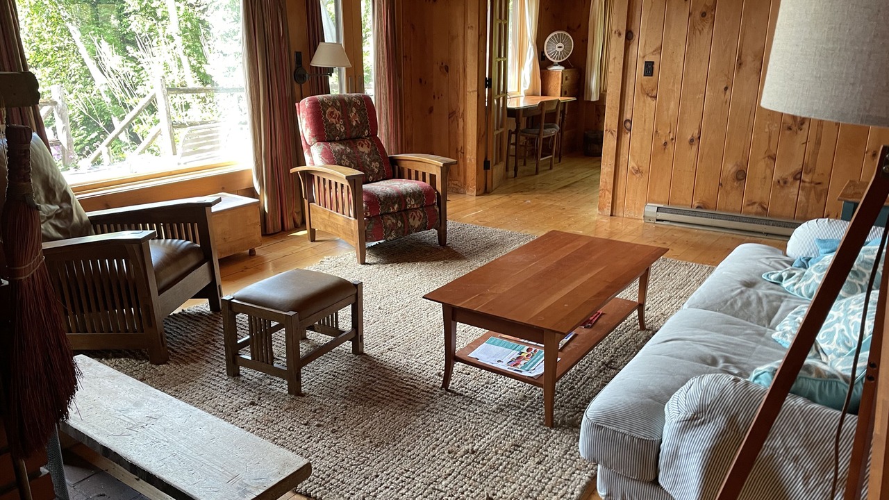 Photo of Livingroom in Greensboro