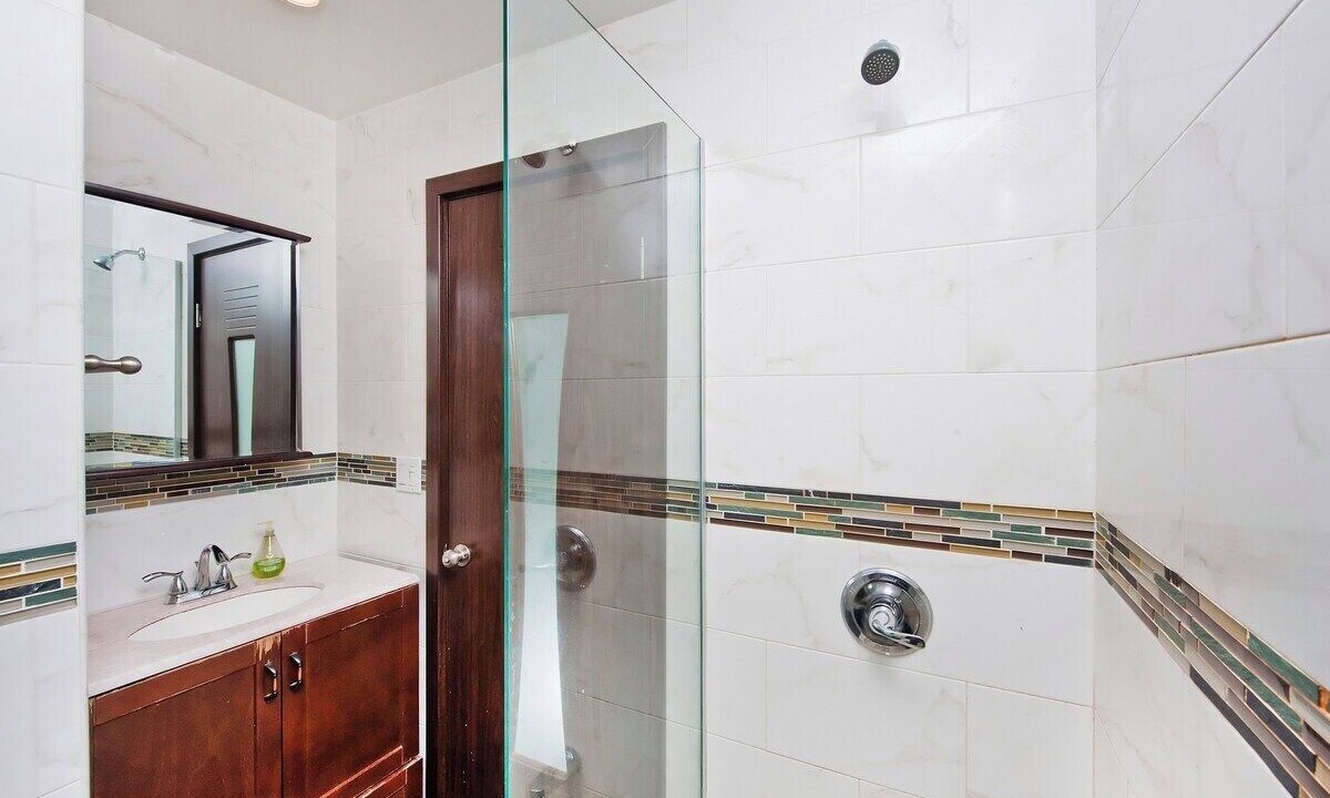 Photo of Bathroom in Rose Hill