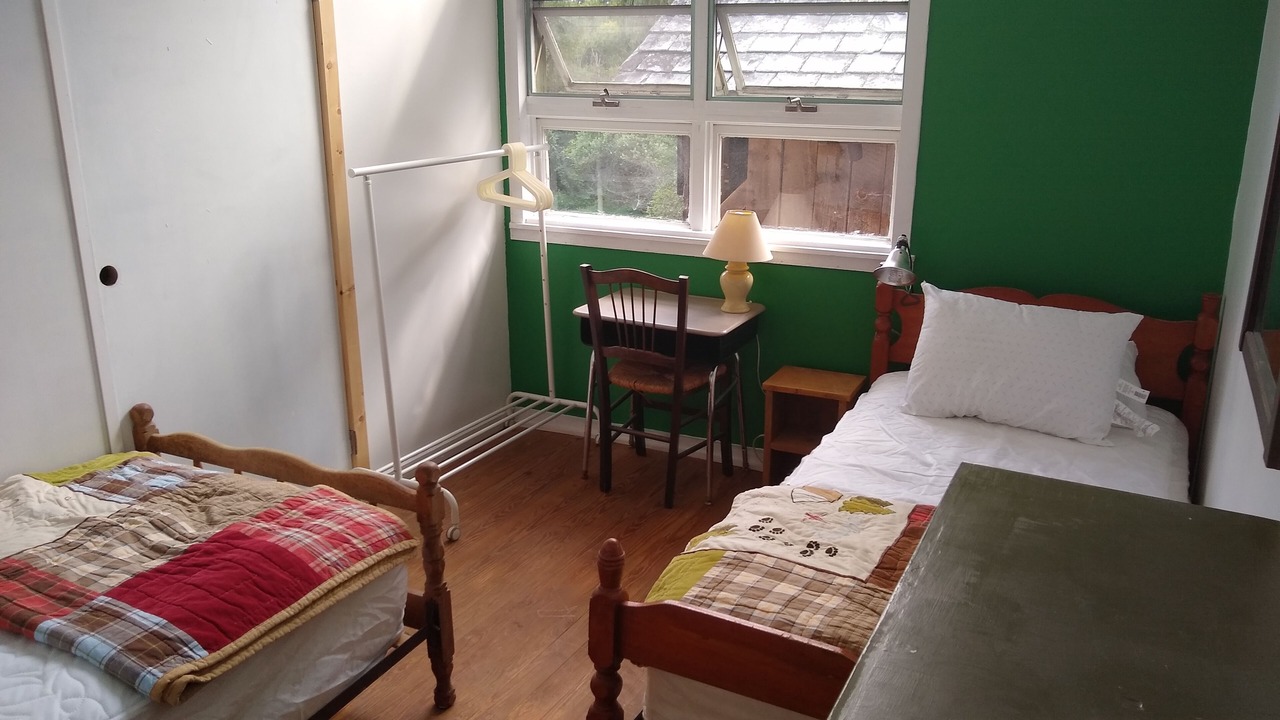 Photo of Bedroom in Town of Hebron