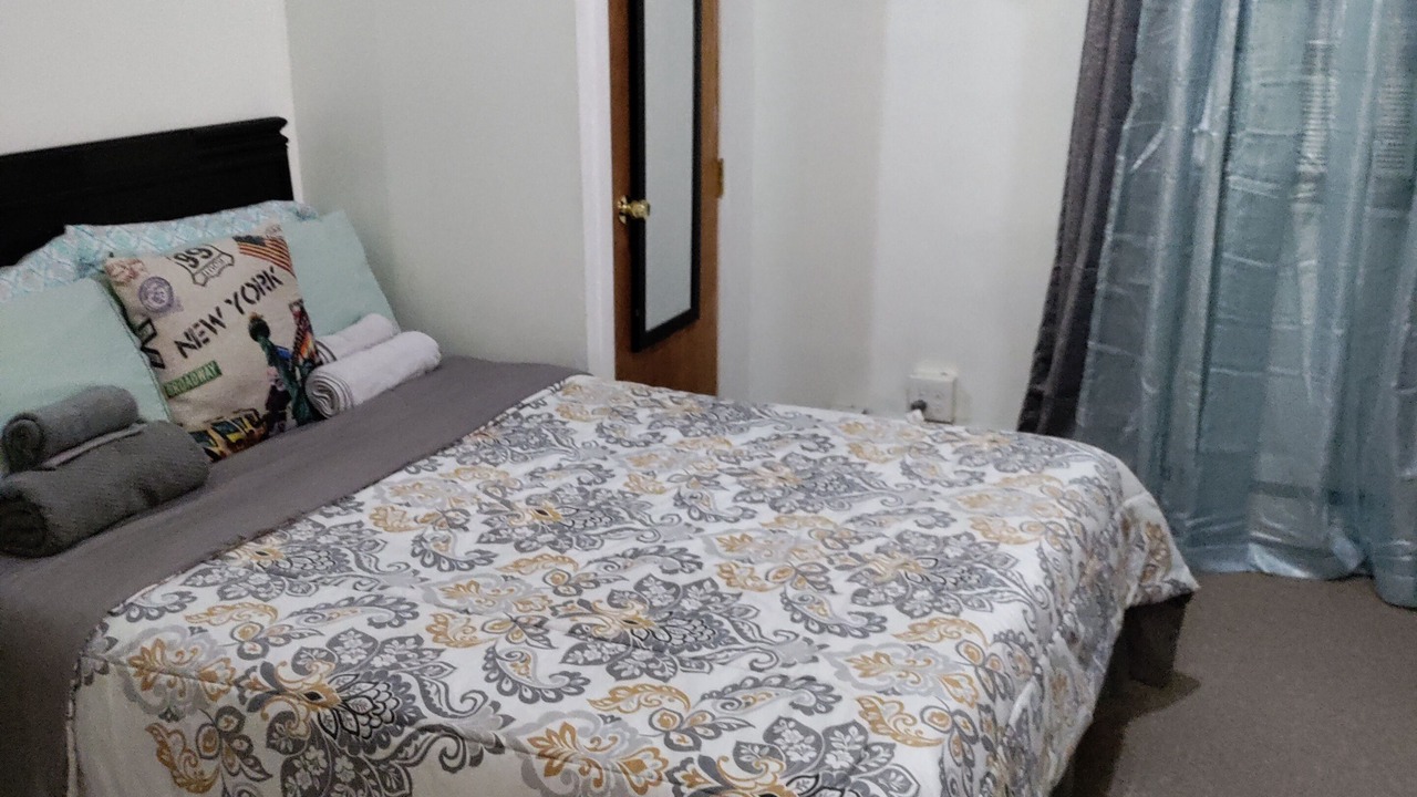 Photo of Bedroom in Eastchester