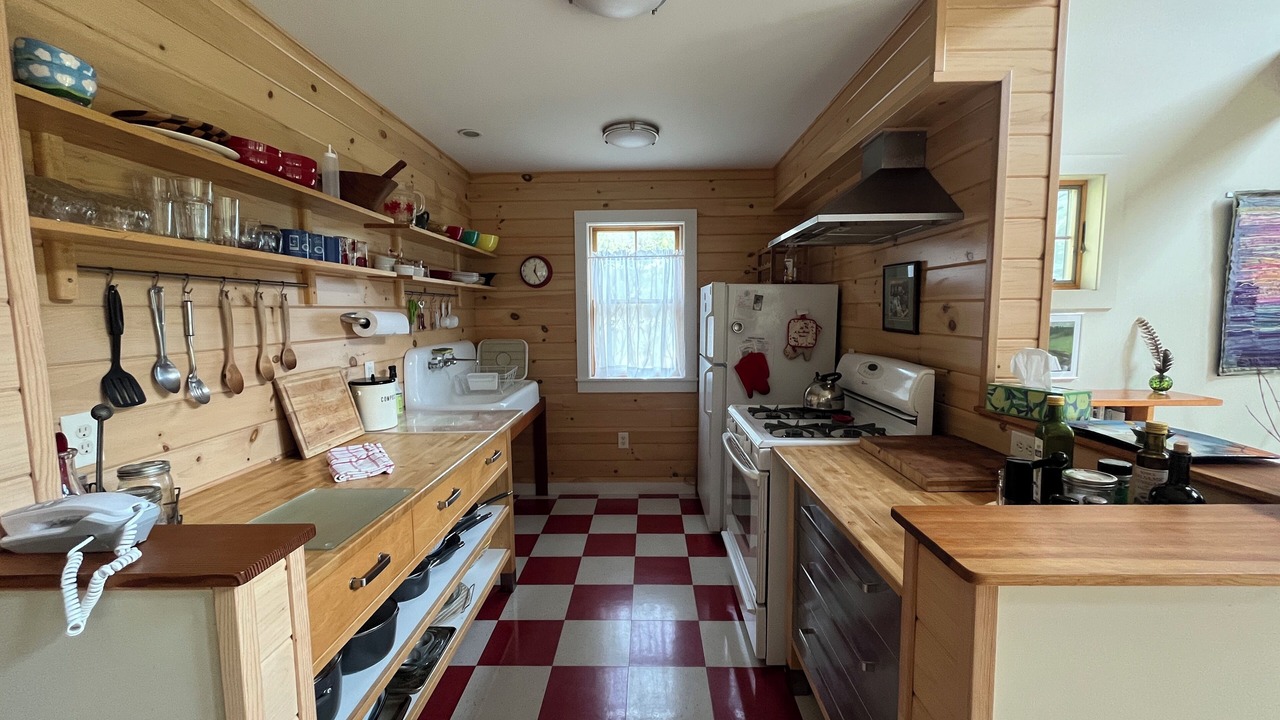 Photo of Kitchen in Tunbridge