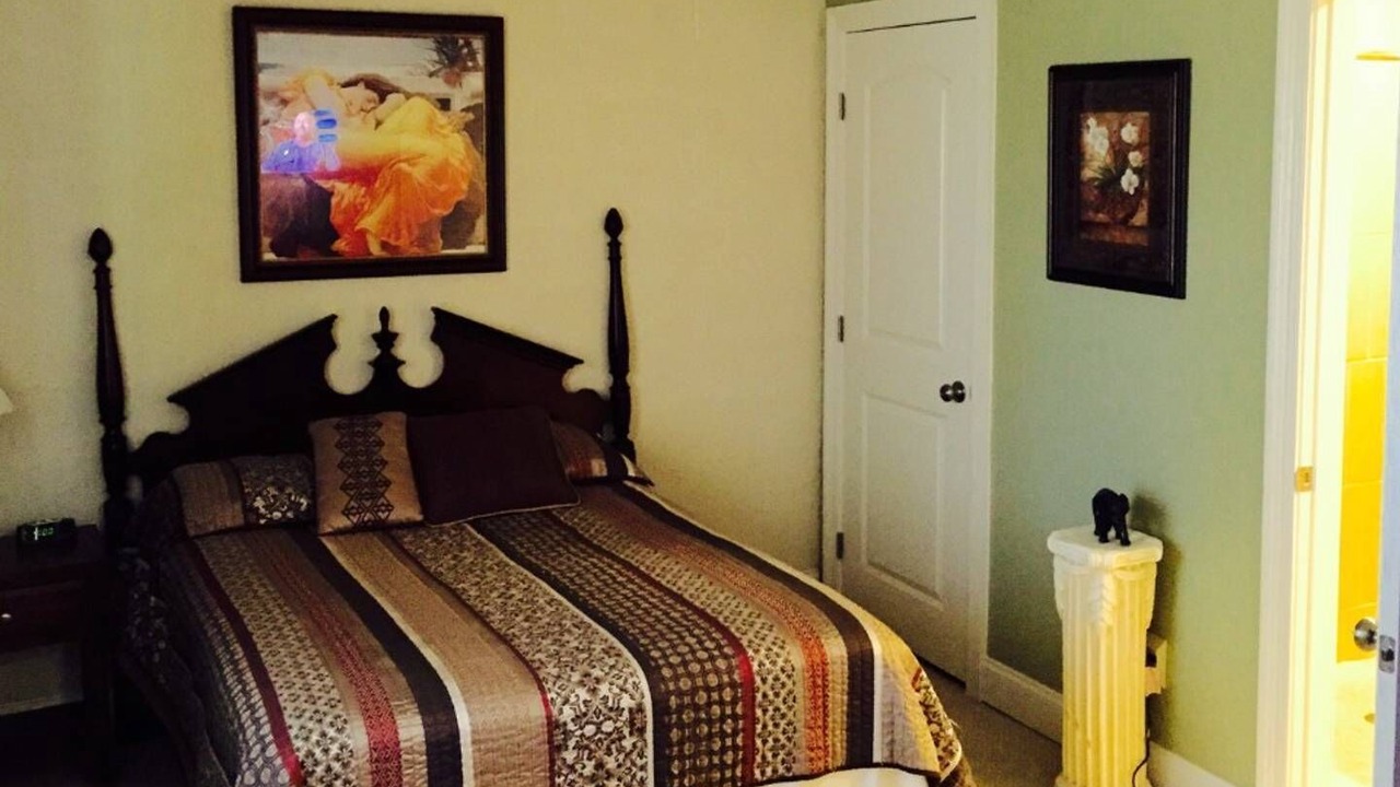 Photo of Bedroom in Waverly