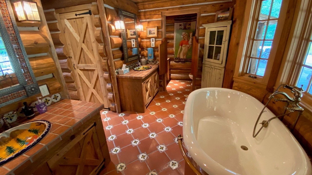 Photo of Bathroom in Water Mill