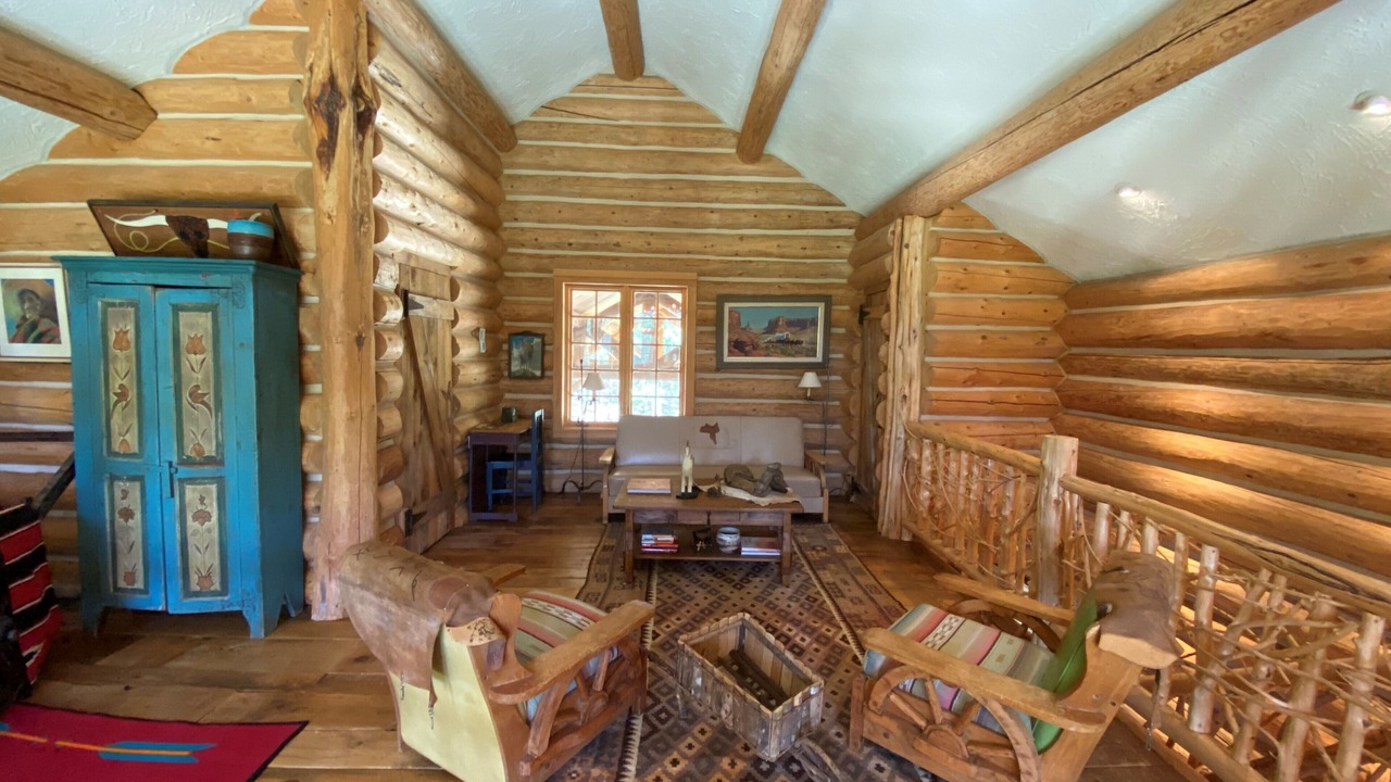 Photo of Livingroom in Water Mill