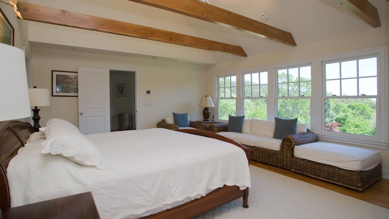 Photo of Bedroom in Shinnecock Hills