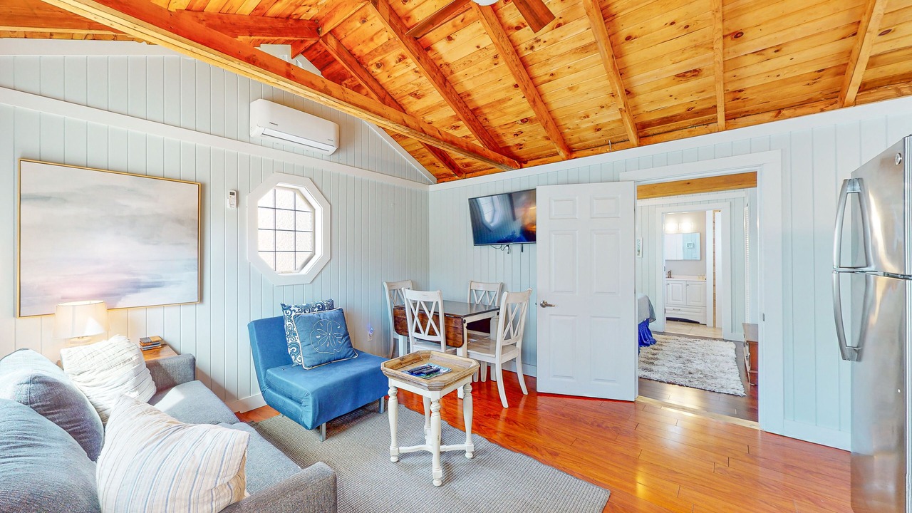 Photo of Livingroom in Kennebunk