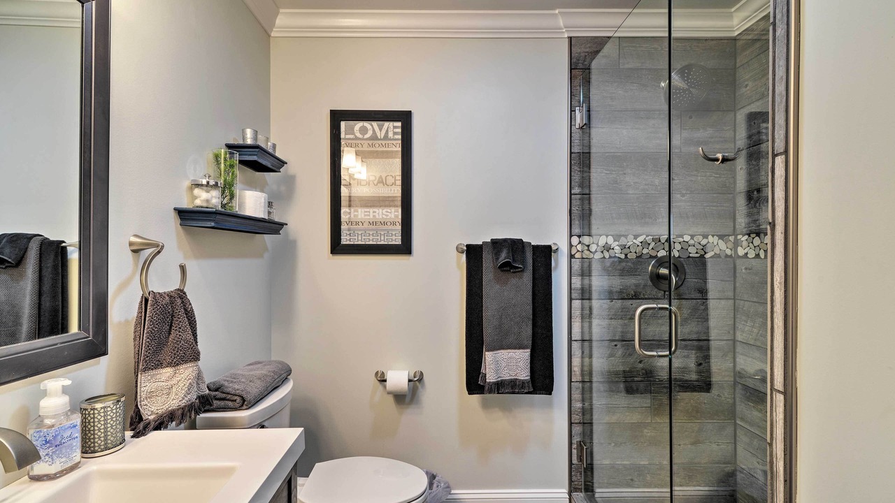 Photo of Bathroom in Caldwell