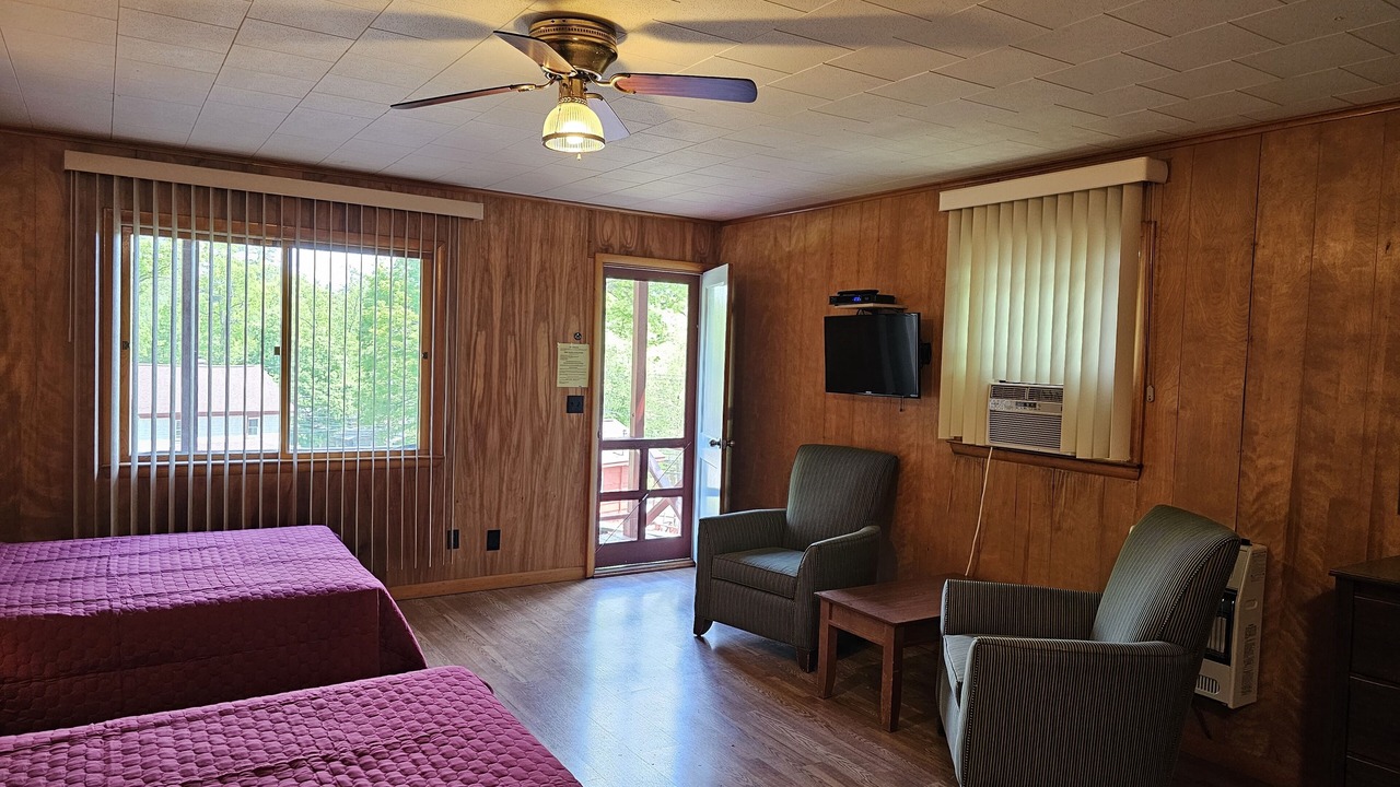 Photo of Bedroom in Lake George