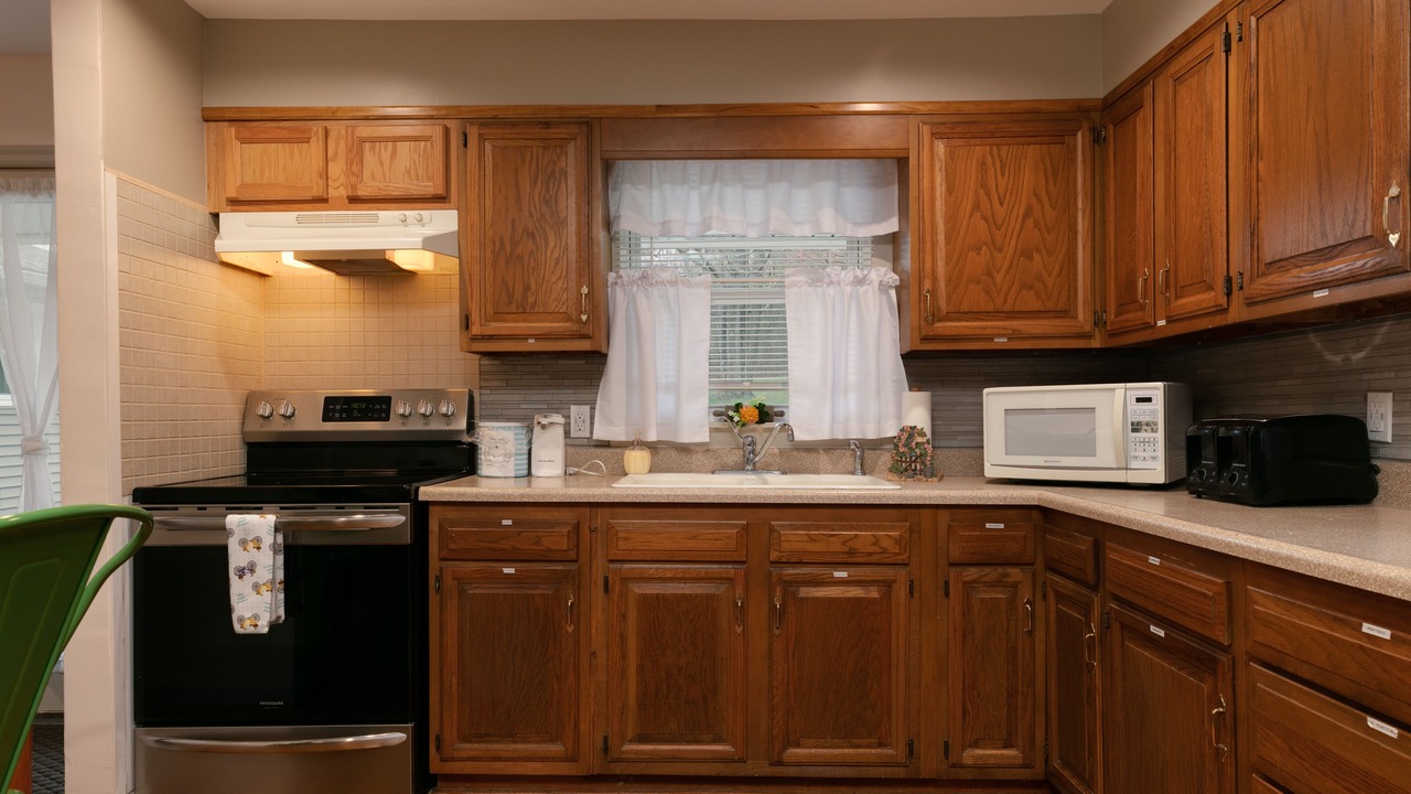 Photo of Kitchen in Town of Reading