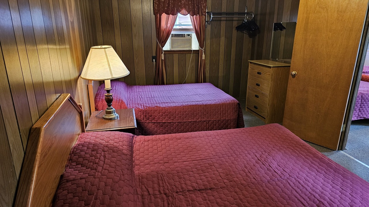 Photo of Bedroom in Lake George