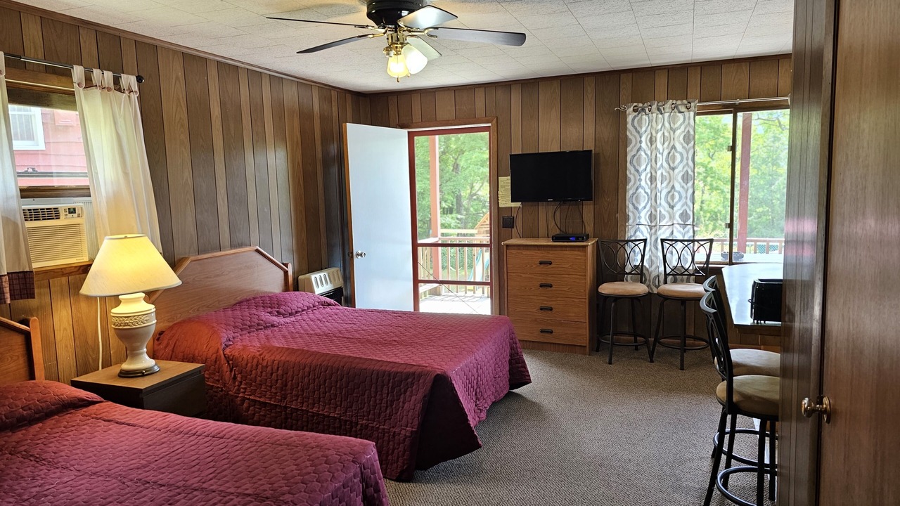 Photo of Bedroom in Lake George