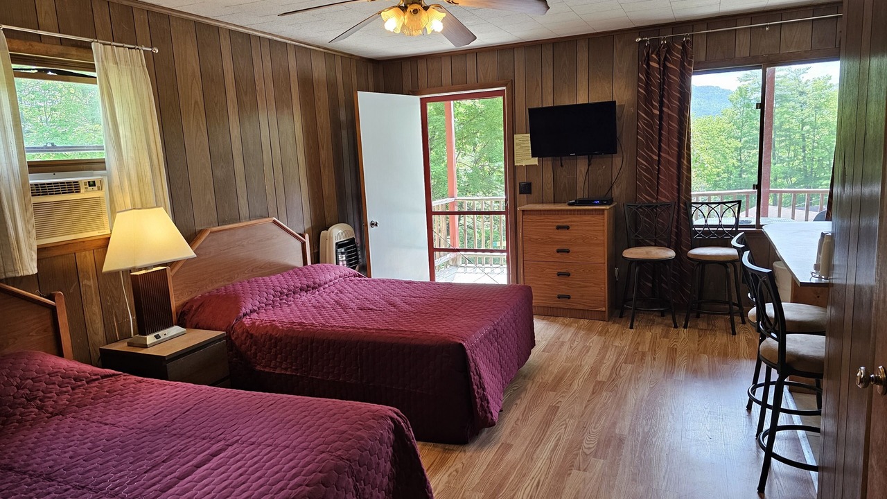 Photo of Bedroom in Lake George