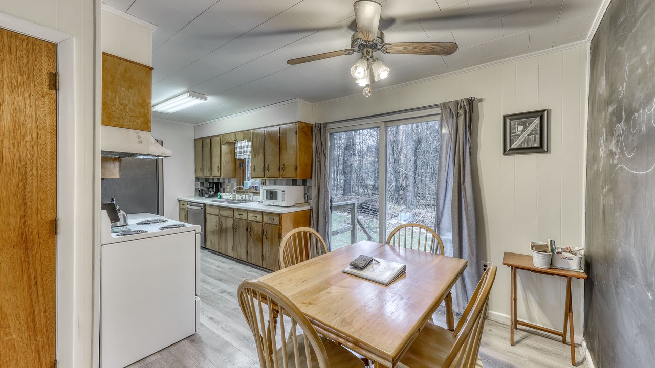 Photo of Kitchen in East Haven  Rutland County
