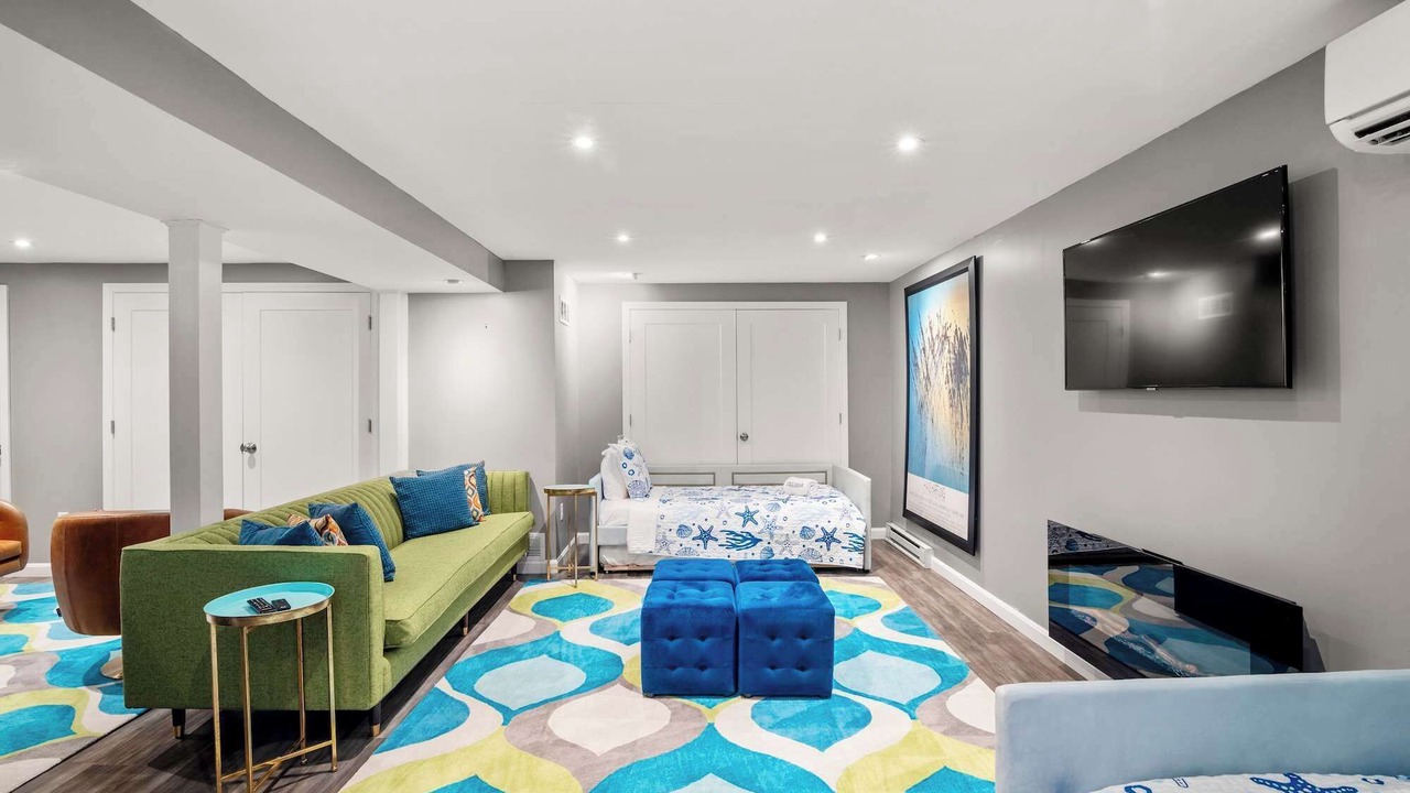 Photo of Livingroom in North Truro