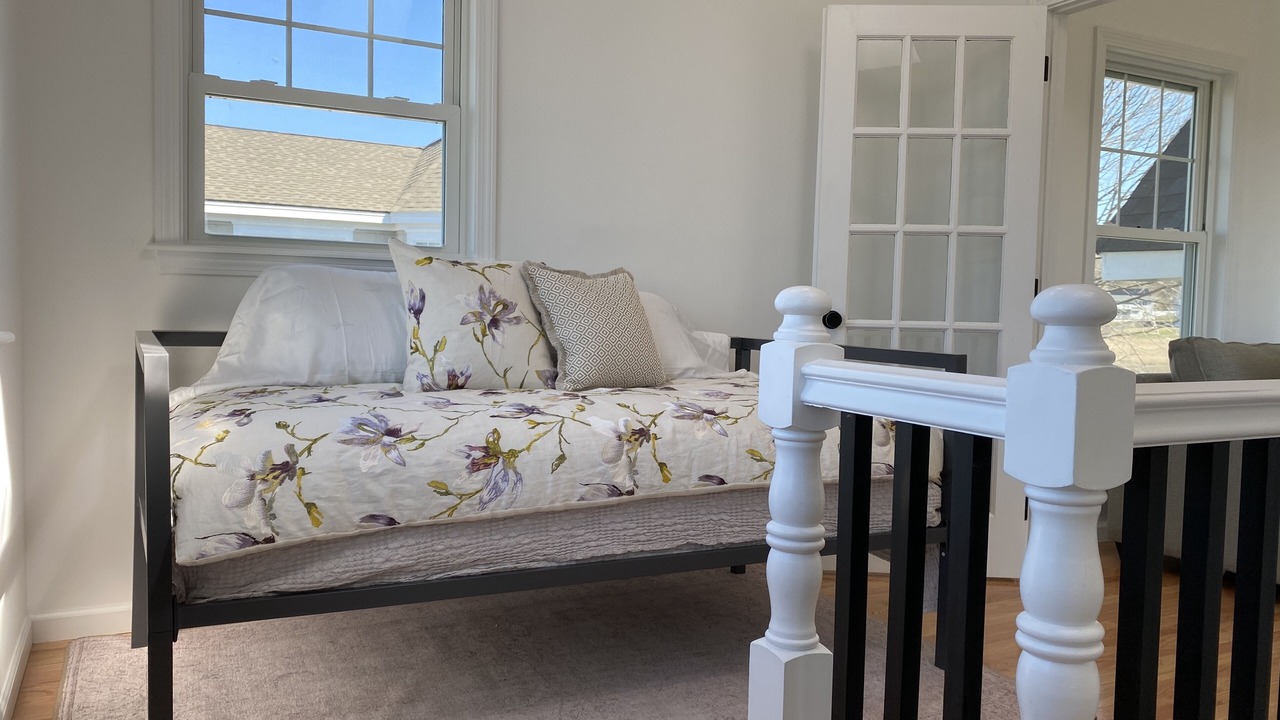 Photo of Bedroom in Westbrook Center