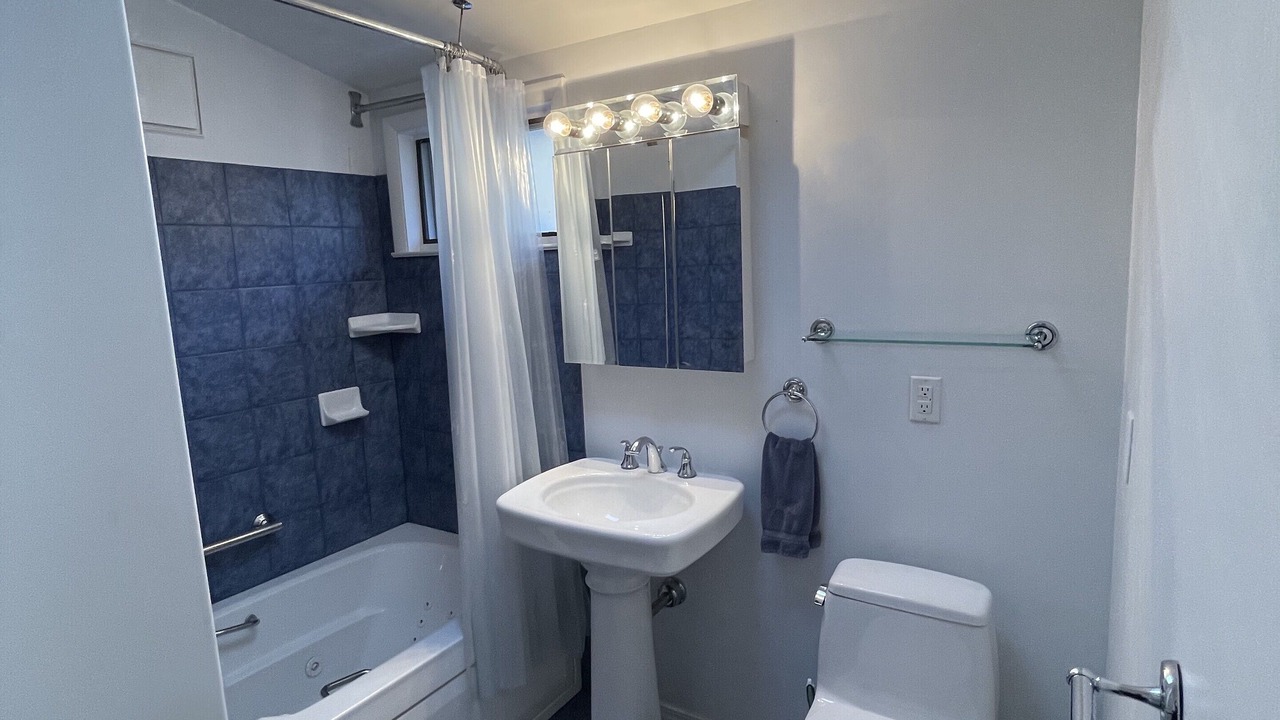 Photo of Bathroom in Town of Owasco