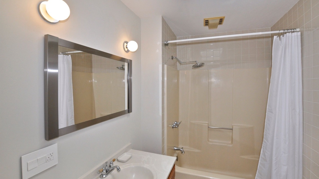Photo of Bathroom in West Hurley