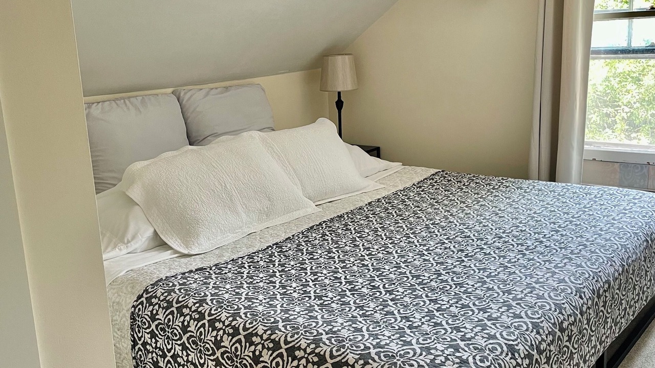Photo of Bedroom in Burlington