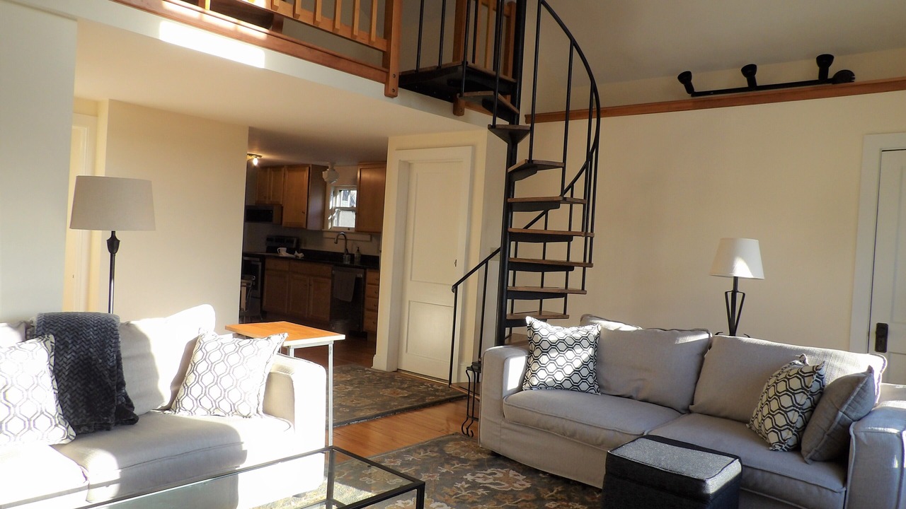 Photo of Livingroom in Burlington