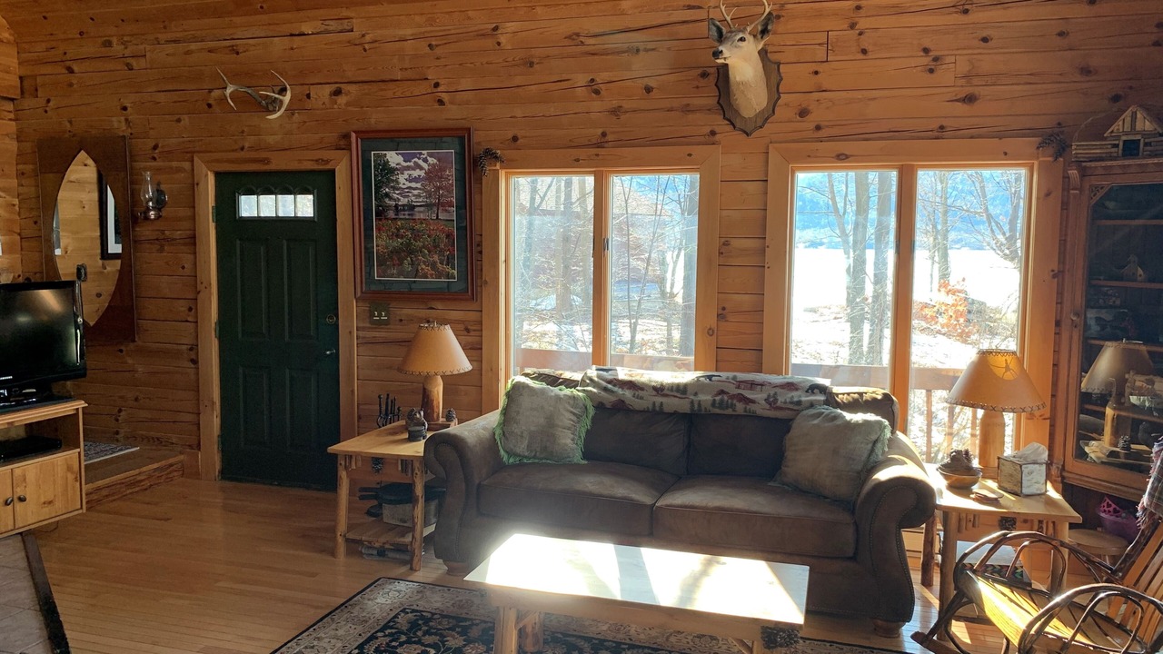 Photo of Bedroom in Ticonderoga